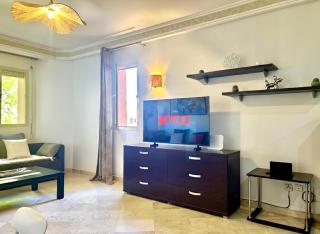 Cozy 2-bedroom apartment & pool & wifi - 1