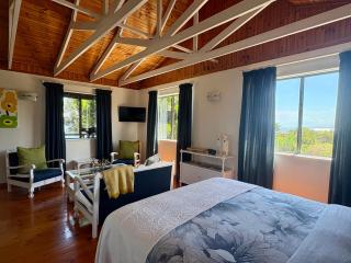 Sunny studio in the sky - 1