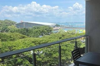 Waterfront Lagoon Escape - 8