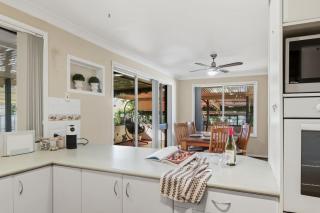 Lemon Tree Getaway Inn - 7