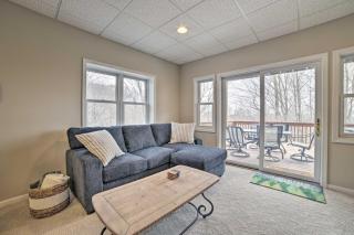 Spacious Harbor Springs Home w Hot Tub - 6