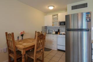 Unit 106 Executive Keys - 4