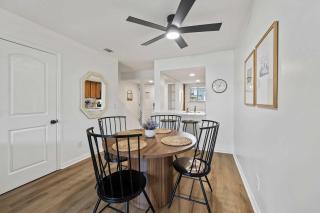 Stylish Sunny Surf Villa - Beach Across Street - 1