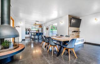 Awesome Home In Lanvéoc - 7