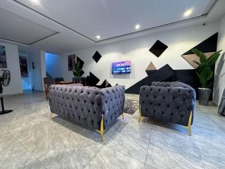 Jabi-Abuja x Studio Room x Lovely Aparthotel x DM for Weekly Monthly Deals - 4