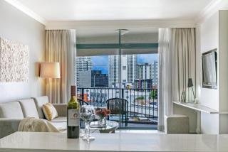 Bird's Eye Views from Chic Harbourside Abode - 6