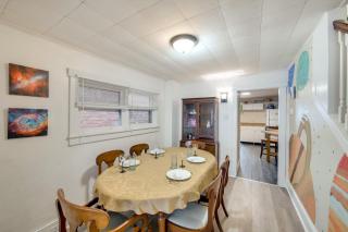 WFH Space and Yard! Walkable Lancaster Row Home - 3