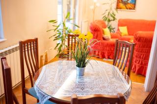 Mito's Apartments - Heart of Skopje with Free Parking - 6