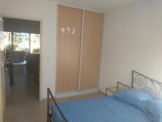 Gran kabann dos au coteau - 2