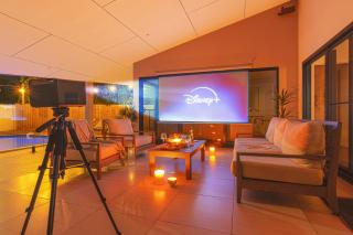 Luxury Sunny Oasis with Pool, SUV Hire, Near Marina - 7