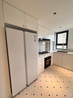 City center 3bedroom Near Yuyuan Garden and bund and walk to Nanjing Road - 8