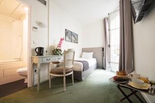 France Louvre - Paris - 6