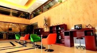 GreenTree Inn Shandong Yuncheng Ximen Street Songjiang Kung Fu School Business Hotel - 2