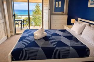The White Pearl Apartment Direct Ocean Views Top Floor - 4