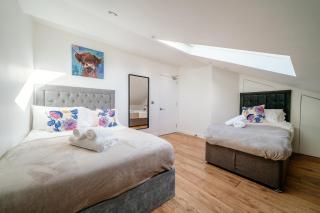 Duplex Penthouse - 10 Guests 7 Beds 15' Centre - 4