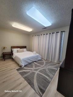 Historic home walk to Convention Center & St Jude - 6