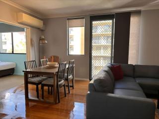 73 Serene 2BR Apt Perth CBD Pool-Gym & FREE Parkng - 4