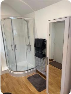 Private room in rural setting - 7