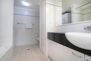 302 Sunny KingsPark Perth CBD 1BR Pool Gym &Parkng - 4