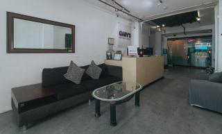 RedDoorz Plus at Boni Avenue Mandaluyong - Manila - 1
