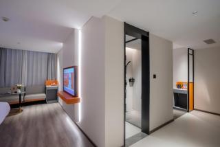 Ibis Lijiang Old Town Waterwheel - 8