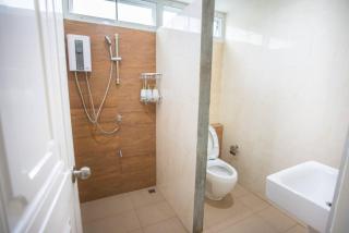 Freepickup- 5bedroom 4 bathrooms - 5