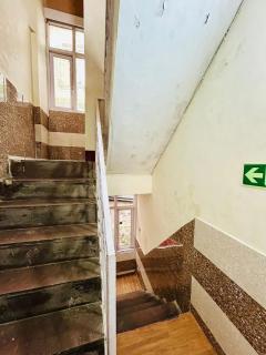 Budget Friendly Hotel Near The Mall - 1