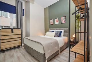 2BR Modern Flat in Nişantaşı 3 Min to Metro Full AC - 4