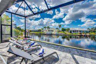 CoralVilla Madi - new & stylish with pool, spa and gulf access - 4