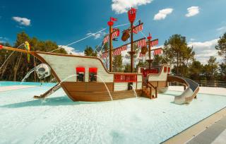 Cozy Stacaravan In Vabriga With Swimming Pool - 2