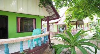 Lanta Darawadee Resort - 1