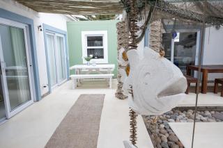 Unique and artistic holiday home - 8