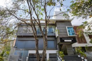 Townhouse Bannerghatta Hospital Road Formerly Sri Sai Suites - 0