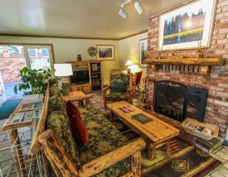 The Lodge at Lake Tahoe - South Lake Tahoe - 2