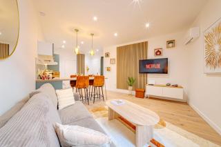 The Theater Lodge - Parking included - City center - 0