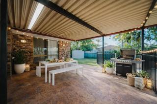 Serene Stay on Stafford w Pool & Alfresco-Sleeps7 - 5