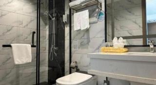 GreenTree Inn Shantou Chengjiang Road Business Hotel - 1