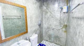 Delighted Bangkok Hotel - Bangkok - 3