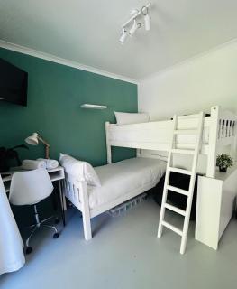 Green Oasis in Blouberg Hot Tub Kids Paradise - Kaapstad - 7