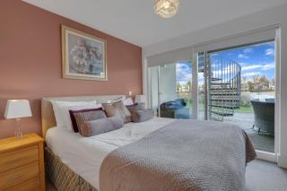 Bryony Lake House - 3