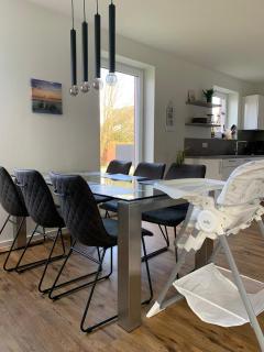 Tolles Ferienhaus freistehend mit Sauna und Kamin - 9