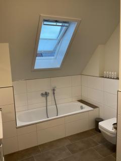 Tolles Ferienhaus freistehend mit Sauna und Kamin - 4