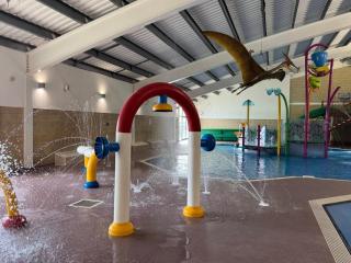 FRESHWATER BEACH HOLIDAY HOME - 1