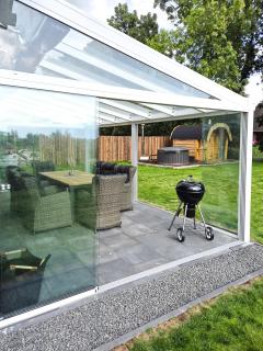Neues Ferienhaus mit riesem Garten und Sauna und Pool - 8