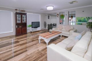 Gem Home in Peppercorn Estate - 1