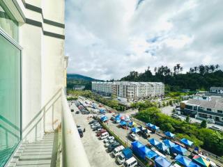 Homestay Golden Hills Apartment Penthouse - 7