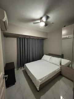Staycation near MOA at Monarch - 1