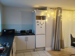 2 Bedroom Apartment 4-6 people-Coastal Comfort - 2