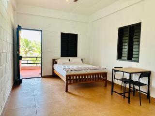Nischala Stay at Isha Yoga Center - 1