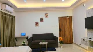 Hi-Fi Service Apartment - 4